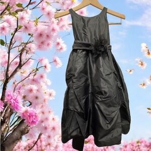 Chic Black Kids Formal Dress with Flower Detail size 6